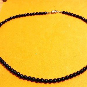 Vintage Black Beaded Necklace 16"